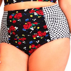 NWT Torrid Swim Bottom Sz 3